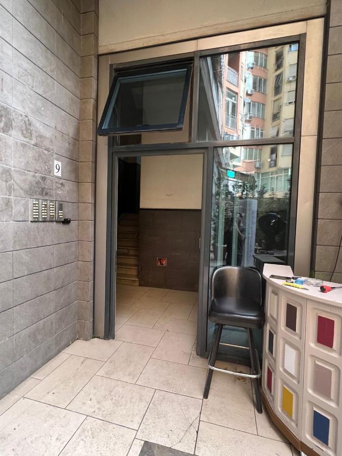 Luxury Center Observatori Apartment Τίρανα Εξωτερικό φωτογραφία