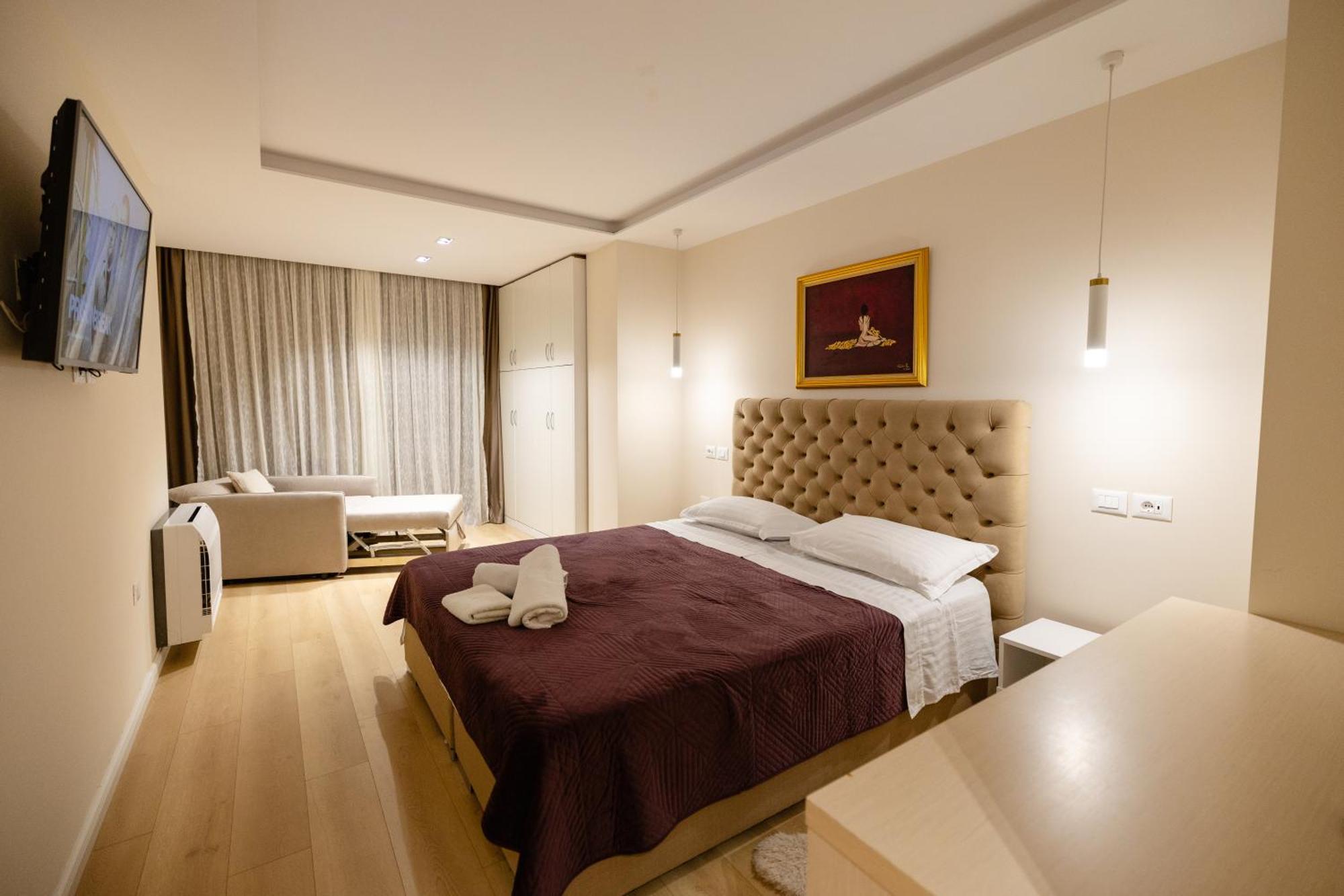 Luxury Center Observatori Apartment Τίρανα Εξωτερικό φωτογραφία