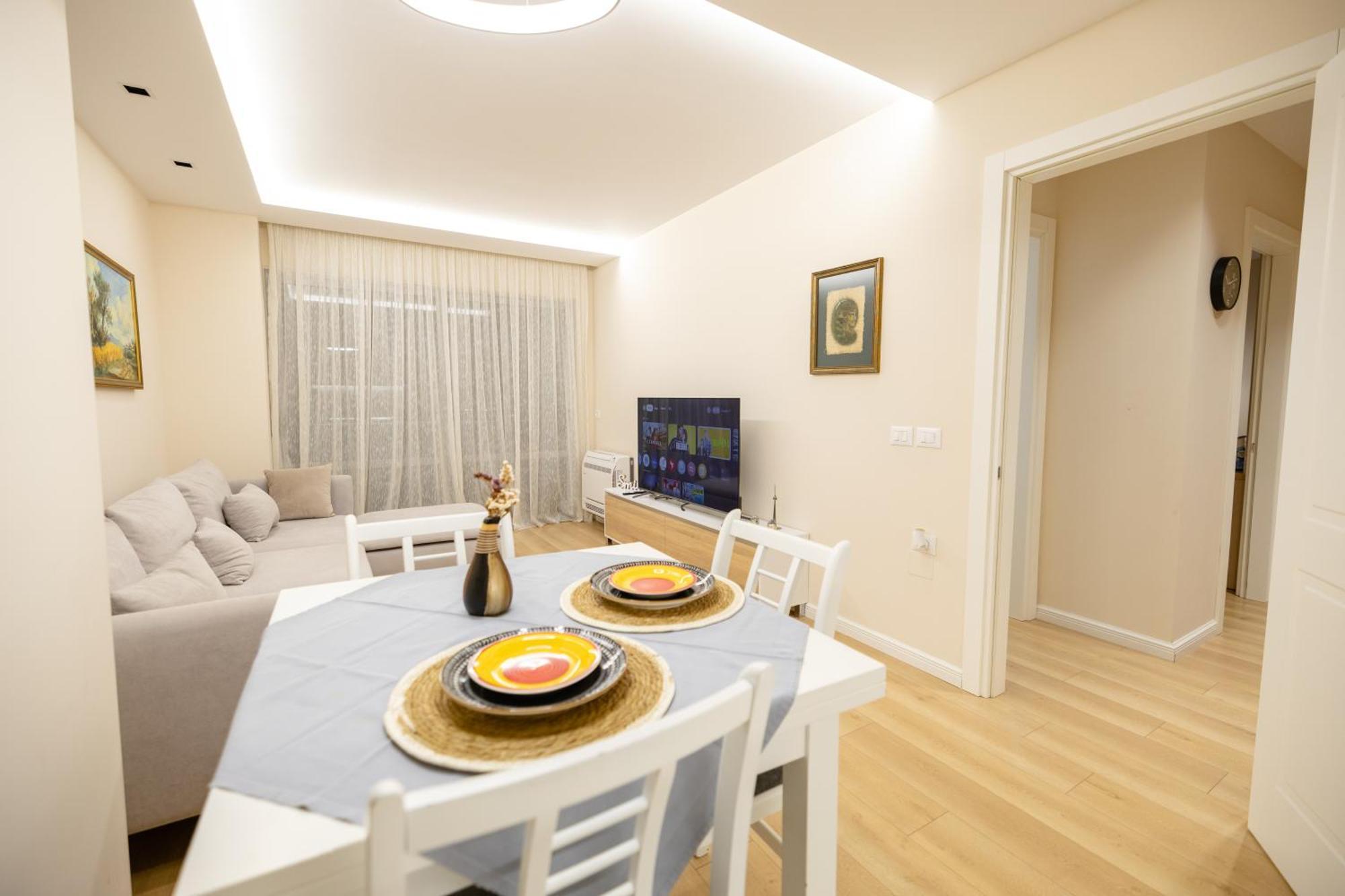 Luxury Center Observatori Apartment Τίρανα Εξωτερικό φωτογραφία