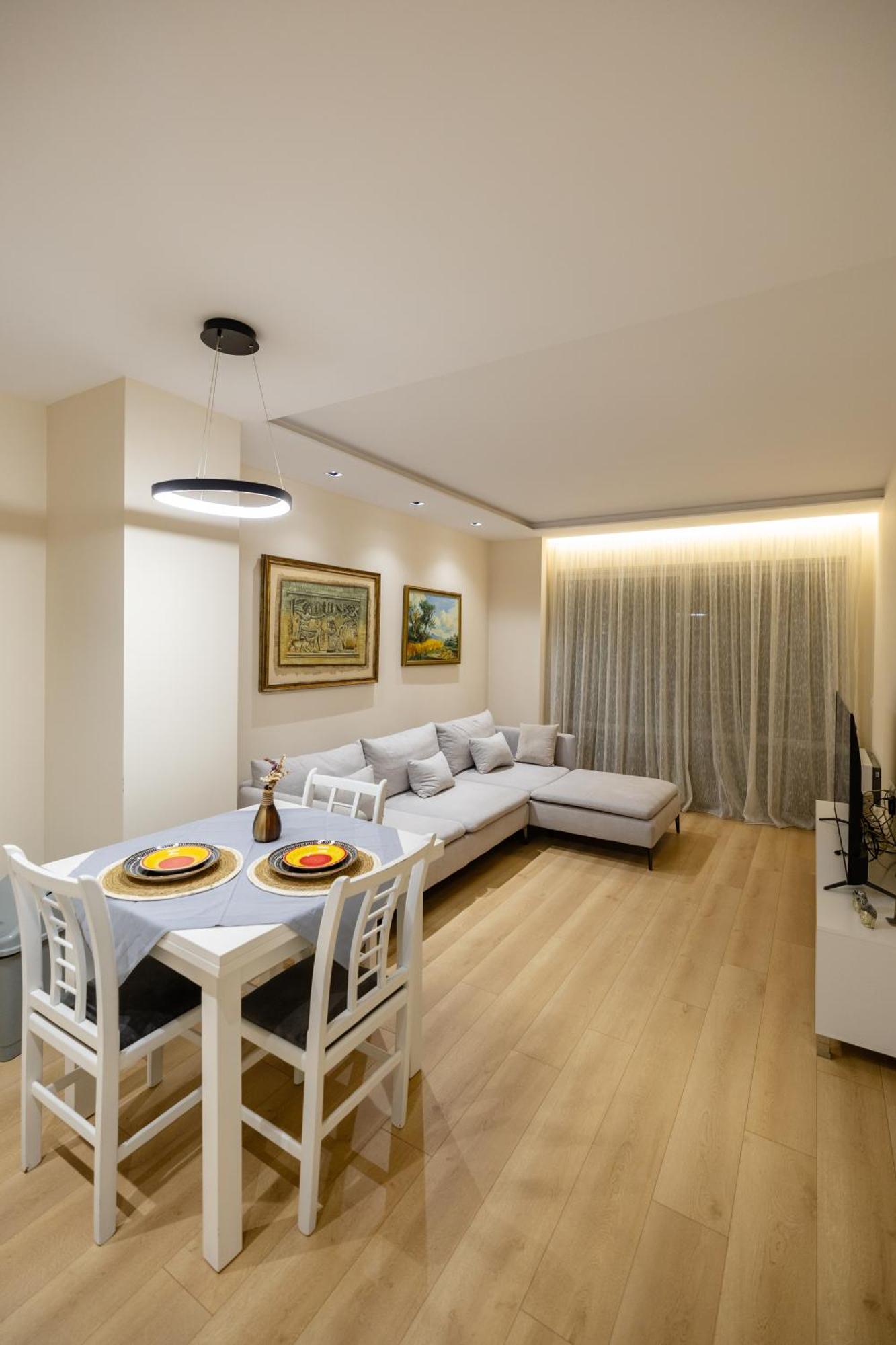 Luxury Center Observatori Apartment Τίρανα Εξωτερικό φωτογραφία
