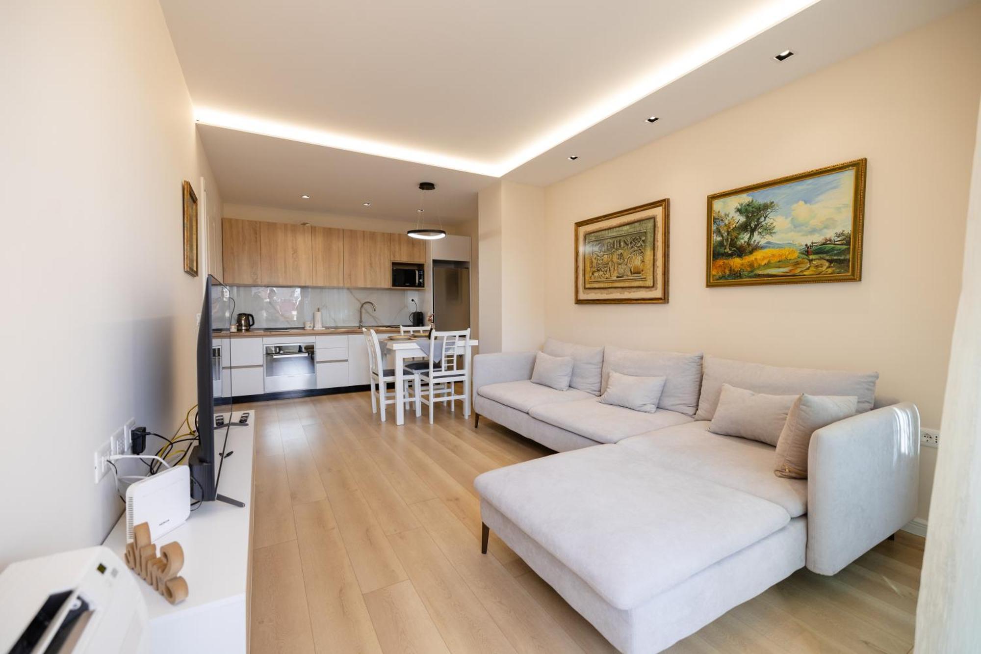 Luxury Center Observatori Apartment Τίρανα Εξωτερικό φωτογραφία
